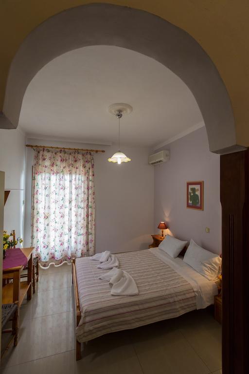 Filoxenia Studios 1 Palaiochora Quarto foto